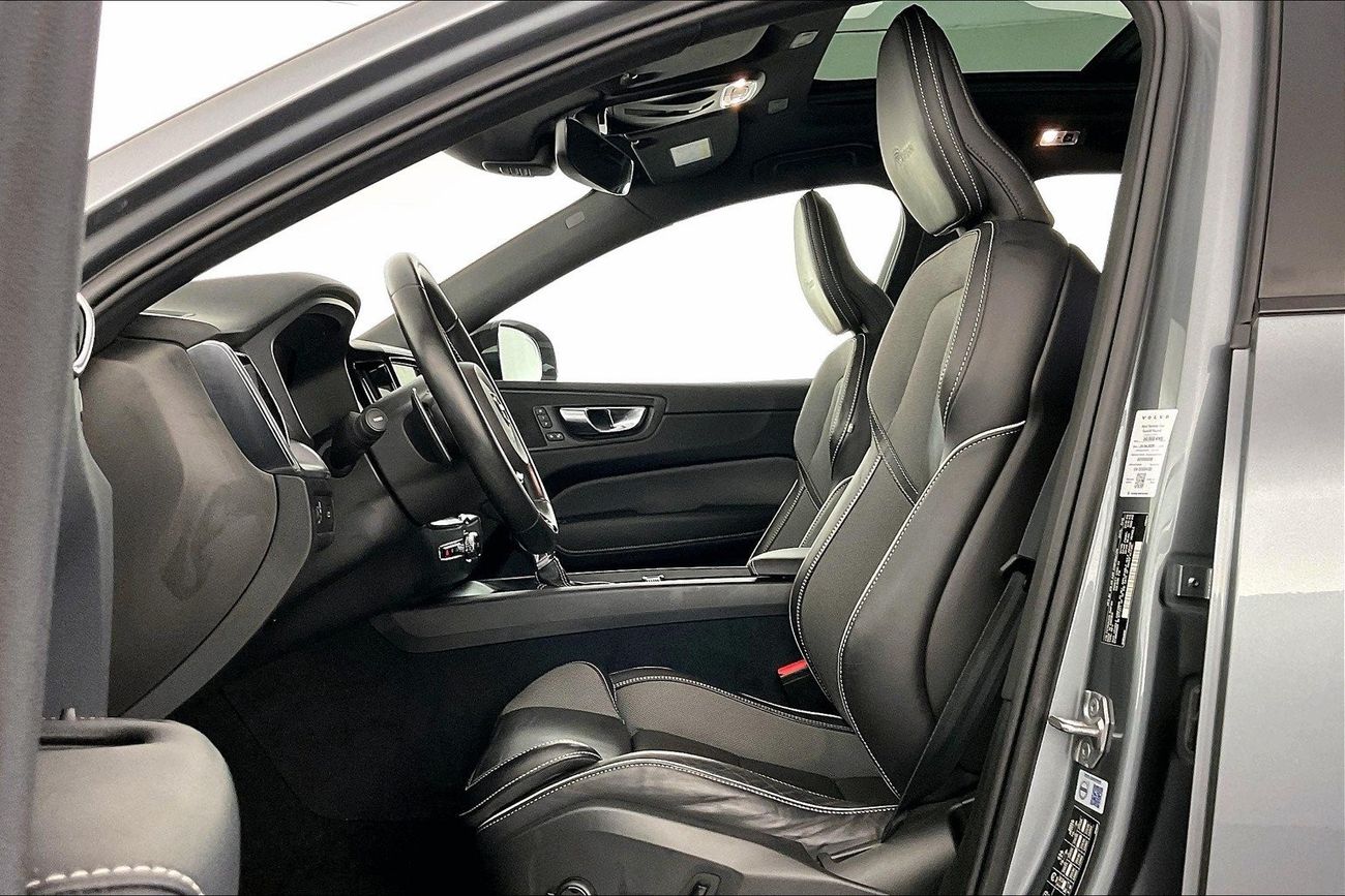 كاديلاك XT6 Premium Luxury | شامل الضمان | 0 ﺪﻔﻋﺓ ﺃﻮﻟﻯ