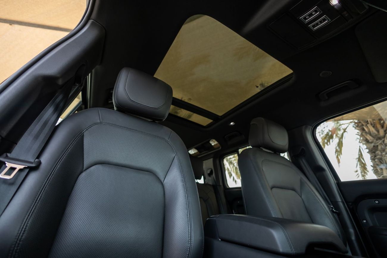 لاند روفر ديفندر P400 110 S 3.0L (5 Seater)