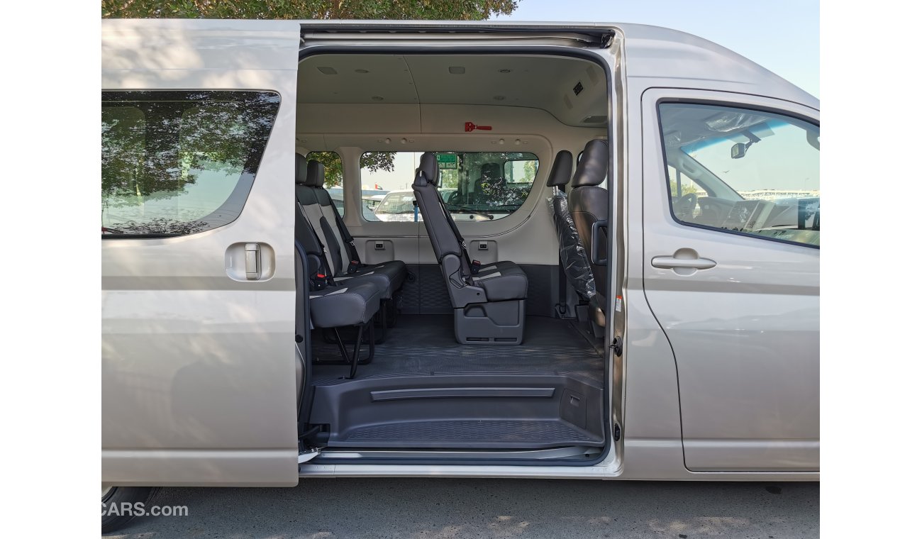 Toyota Hiace 2.8L, DIESEL, 16" TYRE, REAR CAMERA, LEATHER SEATS, (CODE # THHR21)