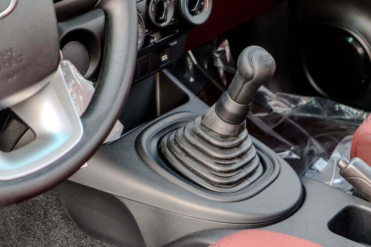 تويوتا هيلوكس GL 2.7L Single Cab Utility