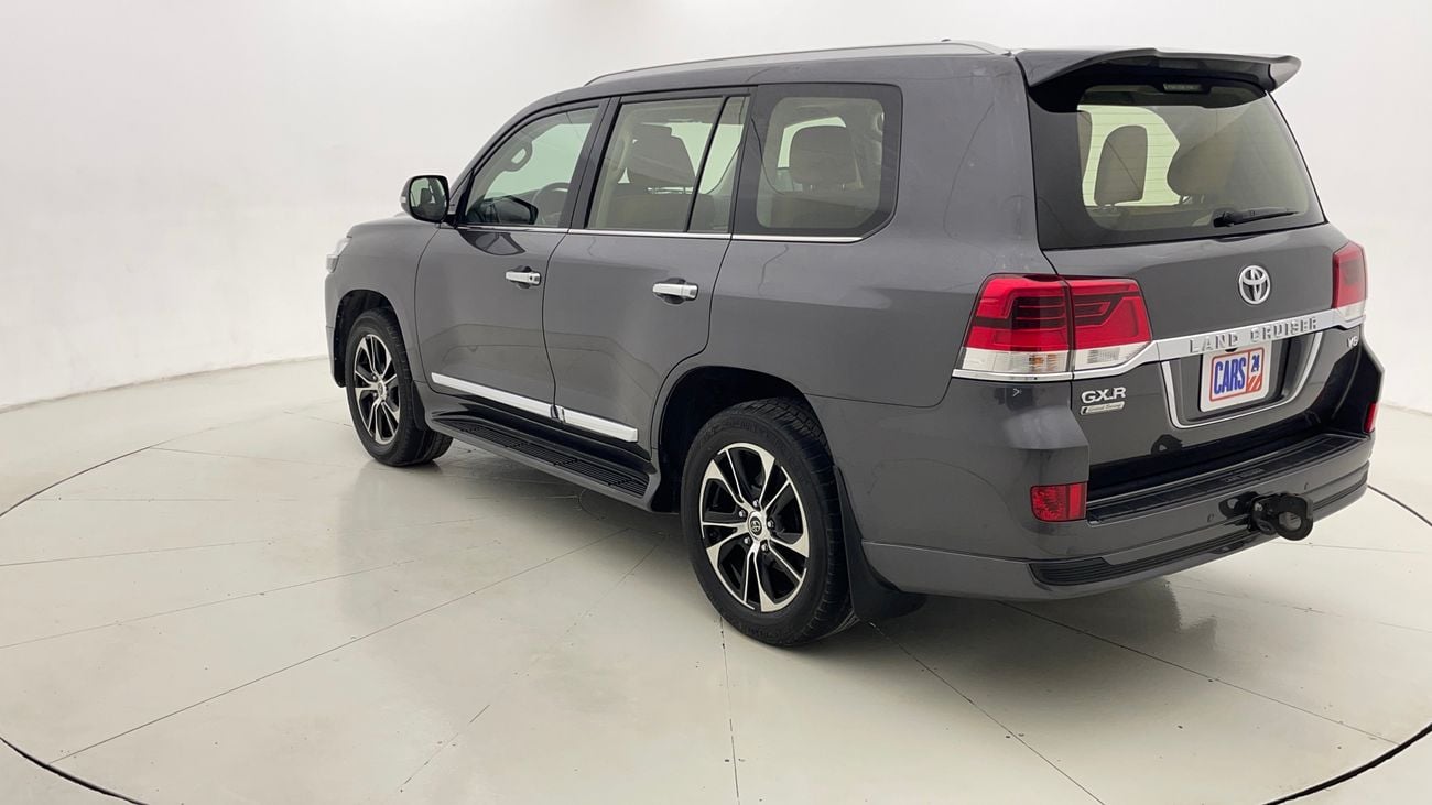 تويوتا لاند كروزر GXR GT 4 | بدون دفعة مقدمة | اختبار القيادة في المنزل
