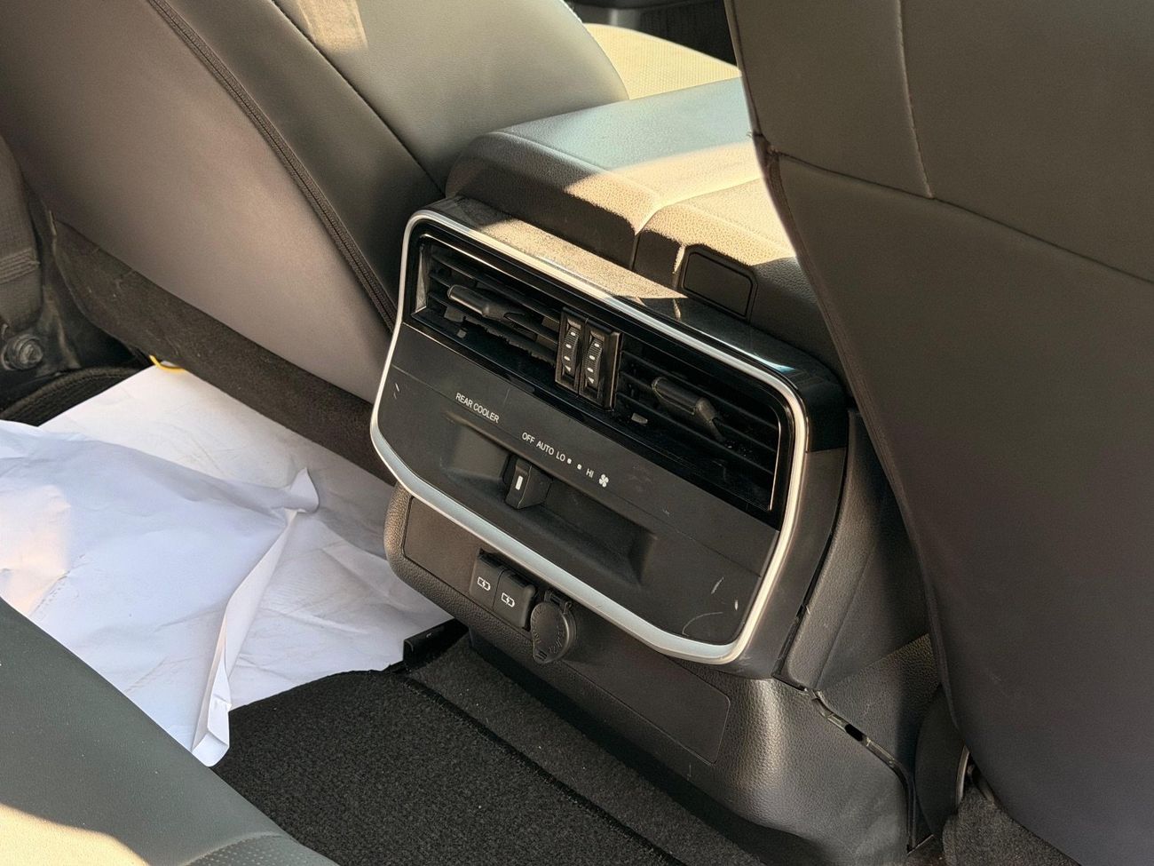 تويوتا لاند كروزر 2024 Model VXR ZX Type Exterior Diesel Engine Full Option Very Clean Title