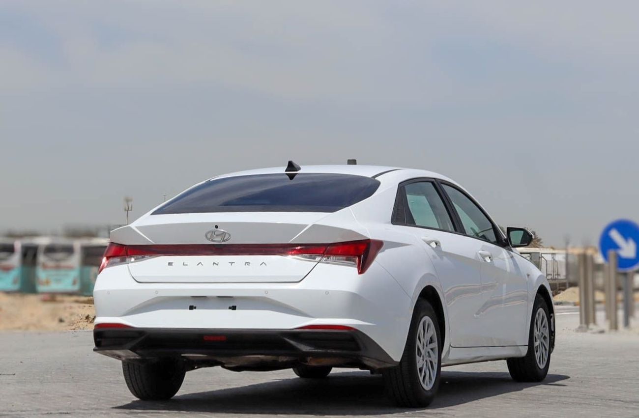 هيونداي إلانترا Smart 1.6L Hyundai Elantra 2021 GCC 1.6 L accident-free,  in excellent condition, 769 P.M