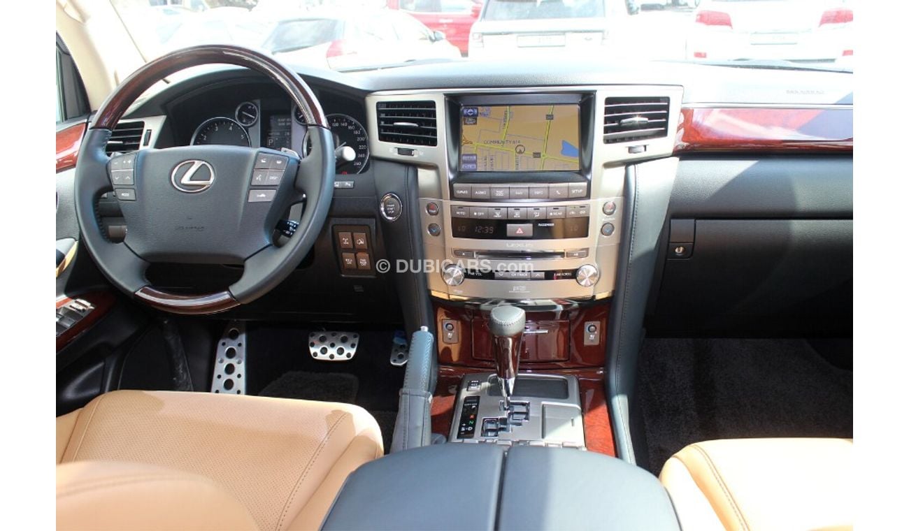 لكزس LX 570 (2015) V8, GCC