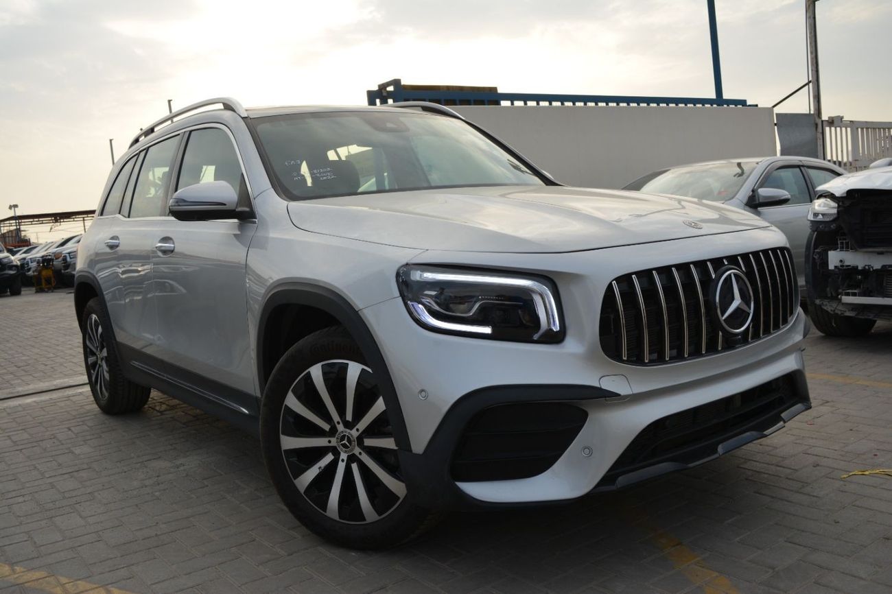 Mercedes-Benz GLB 200