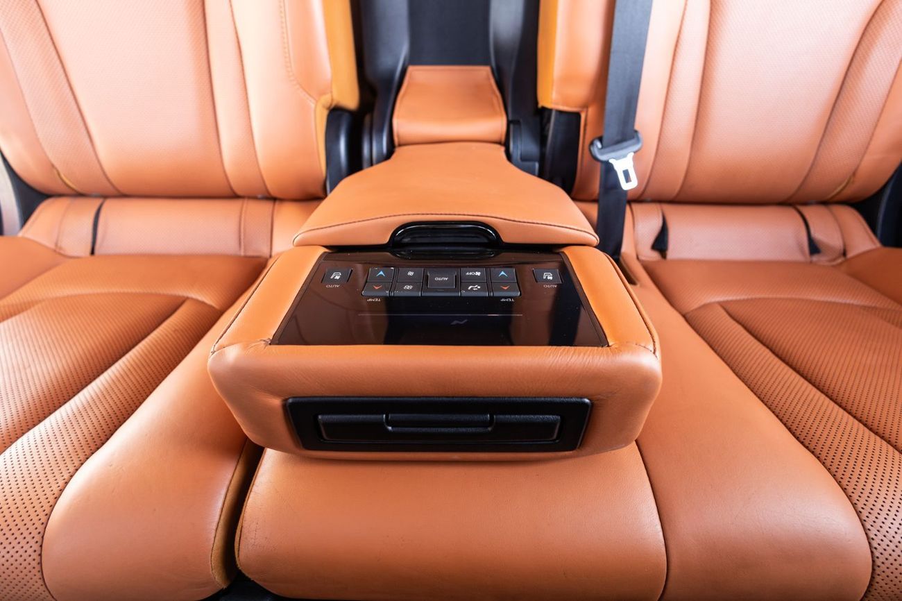 Lexus LX 570 Sport 5.7L