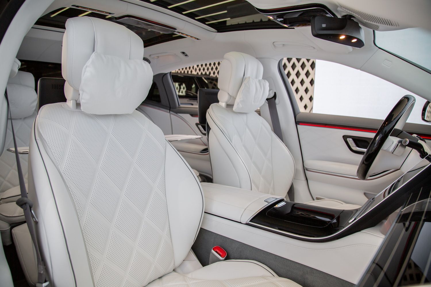 Mercedes-Benz S 680 interior - Seats