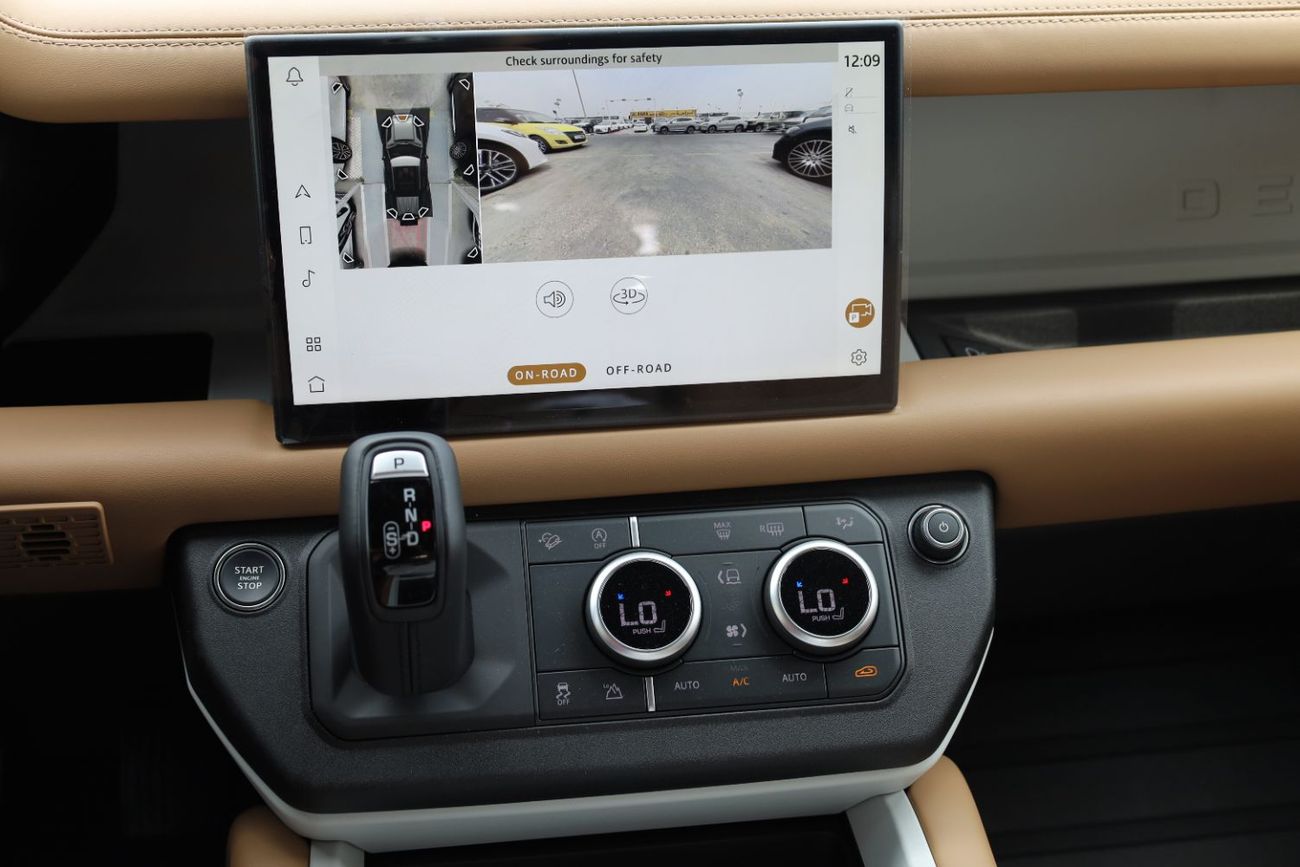 Land Rover Defender LANDROVER DEFENDER X-DYNAMIC 3.0 L 5DR