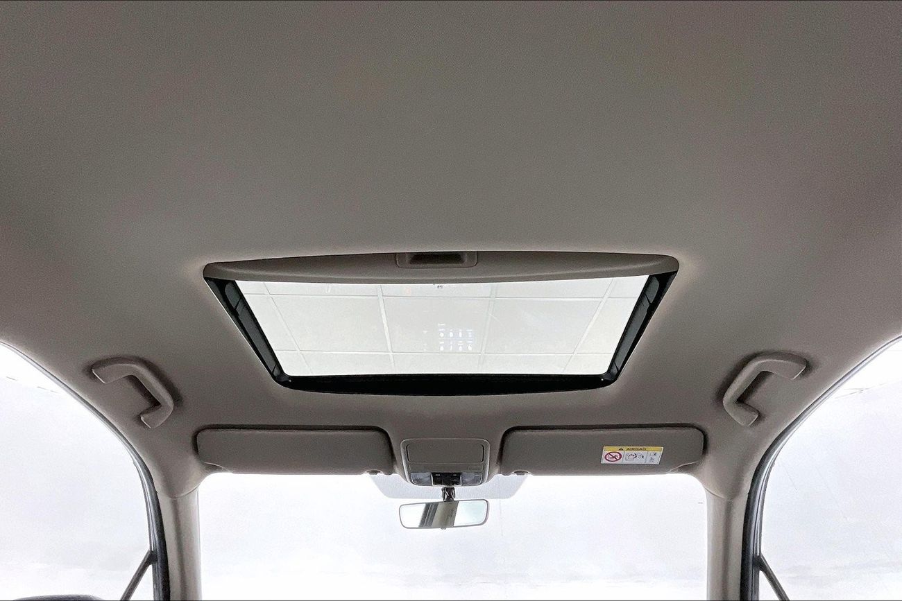 Jeep Grand Cherokee Limited Plus| 1 year free warranty | Exclusive Eid offer