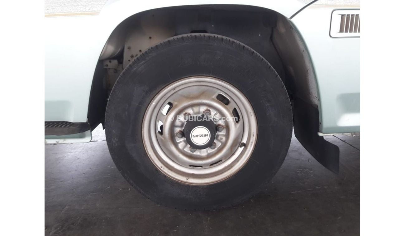 Nissan Caravan Caravan Van RIGHT HAND (Stock no PM 652 )