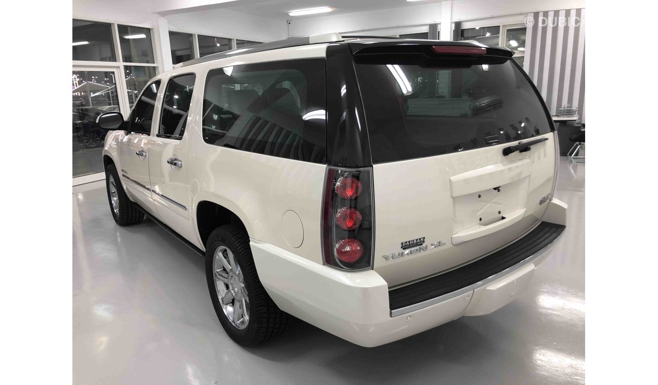 GMC Yukon SUPER CLEAN DENALI XL ORIGINAL PAINT AND NEW TIERS, ONLY 33000 KM FSH BY AGENCY