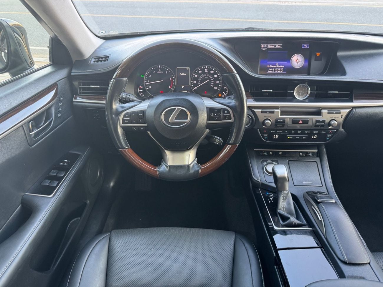 لكزس ES 350 Platinum 3.5L