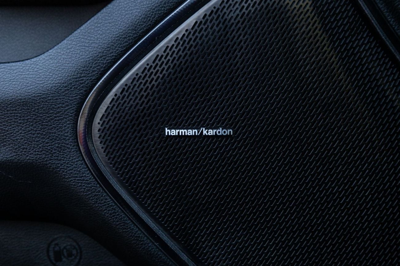 رام 1500 TRX 6.2L (5 Seater)