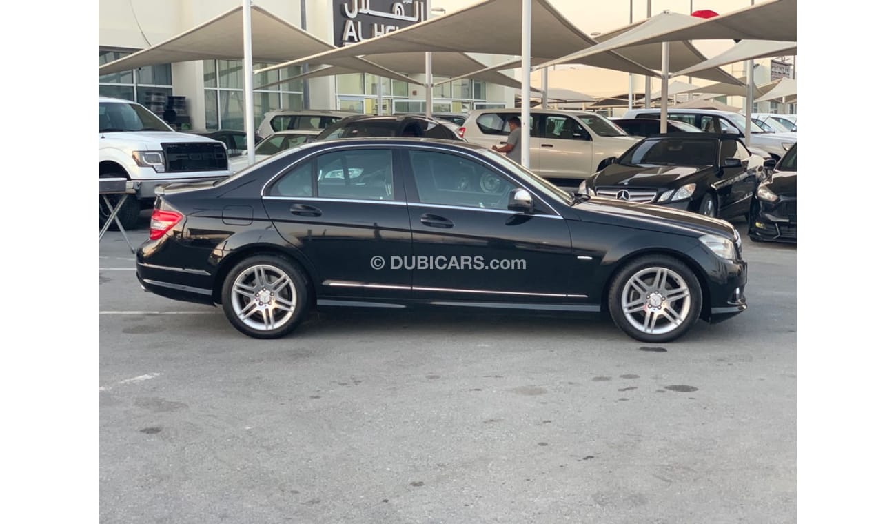 Mercedes-Benz C 300 Mercedes benz C300 model 2008 Japan  car prefect condition full option low mile