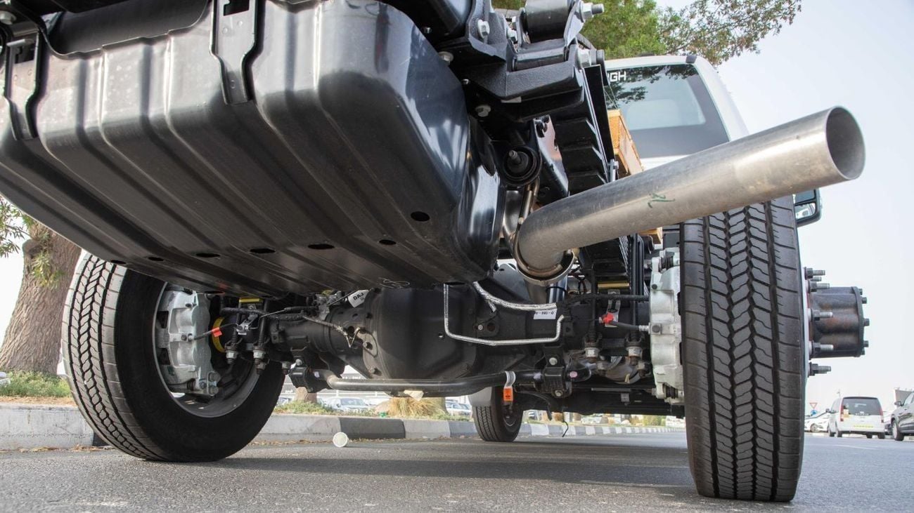 فورد F 550 XL 4WD A/T 19,500 lb (8,845 kg) GVWR | Super Duty | 2025 | For Local Registration +10%