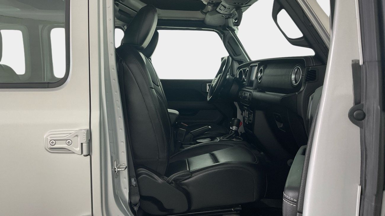 Jeep Wrangler Sahara Plus Unlimited | upto AED 20,000 Ramadan Discount | Guaranteed Warranty | 0 Down Payment