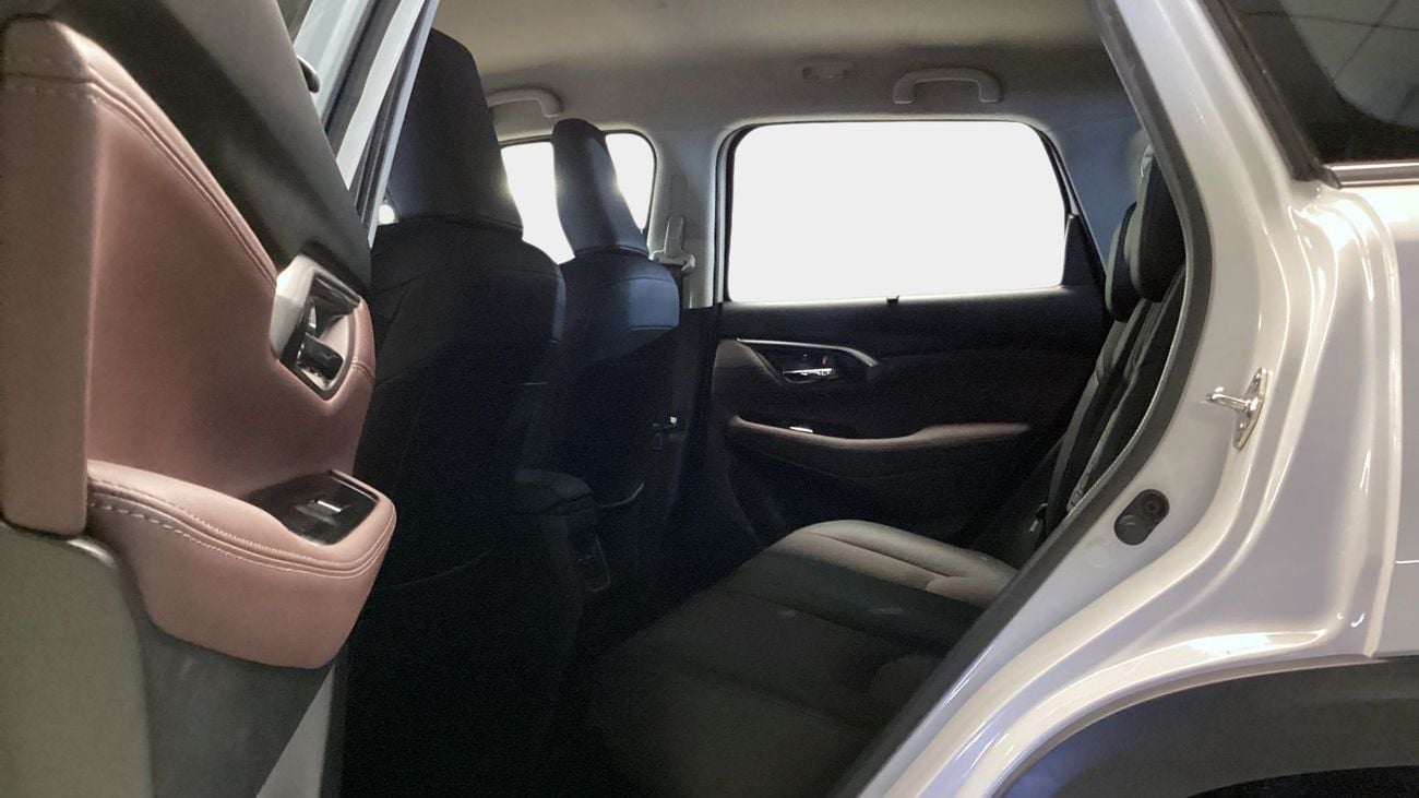 Toyota Urban Cruiser 1.5 MHEV GLX RSE AUTO | Guaranteed Warranty | 0 Down Payment