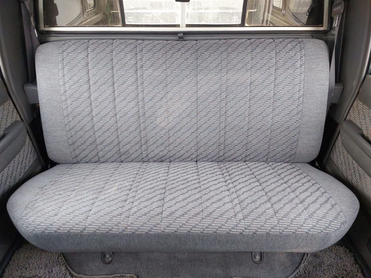 Toyota Hilux TOYOTA HILUX PICK UP RHD 1997 MODEL 2.4 L DIESEL AUTOMATIC(PM02314)