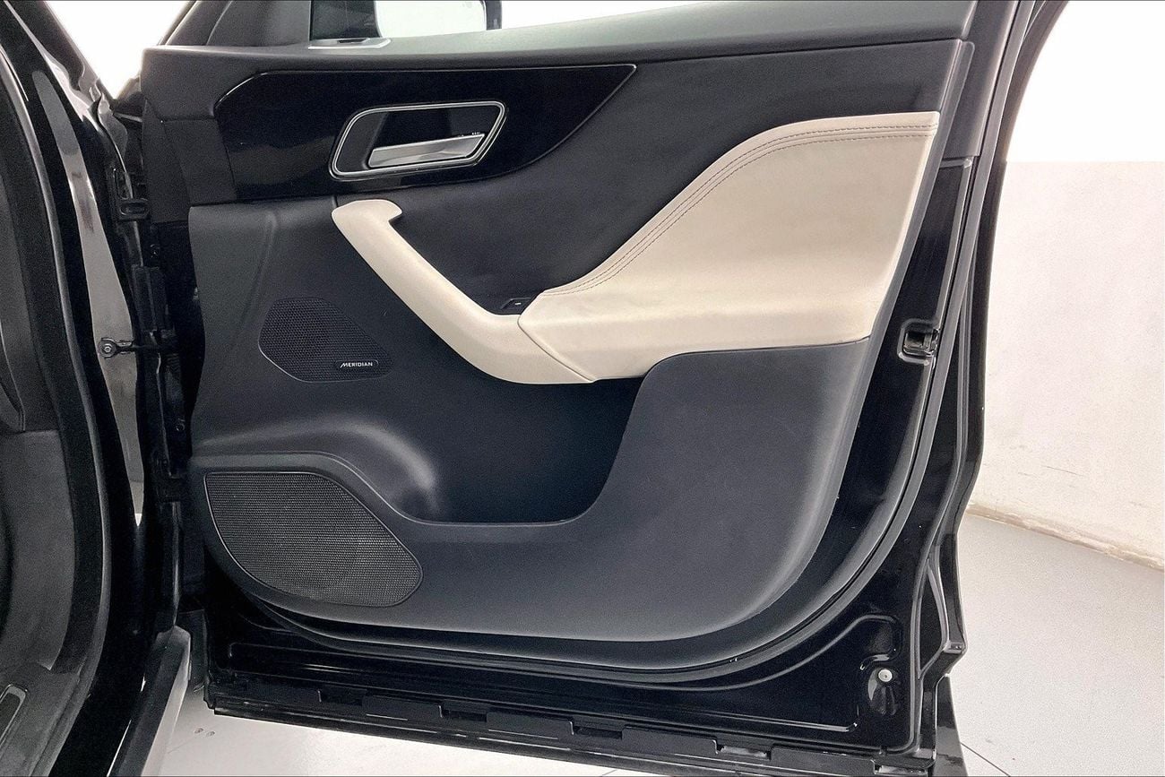 جاكوار F بيس R-Sport | عرض العيد الحصري | خالية من أضرار الفيضانات