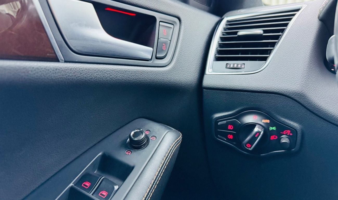 Audi Q5 45 TFSI S-Line 3.0L