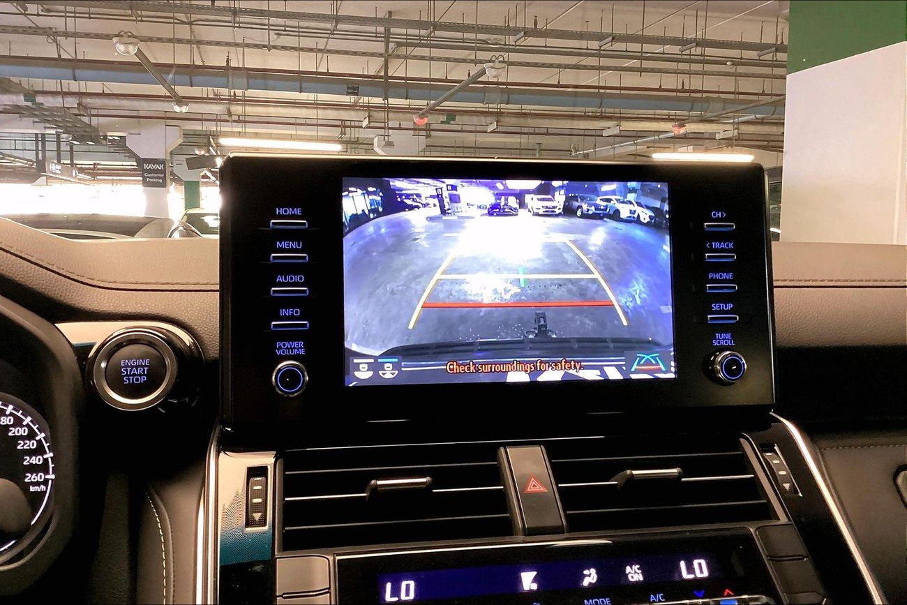 تويوتا لاند كروزر GXR | شامل الضمان | 0 ﺪﻔﻋﺓ ﺃﻮﻟﻯ