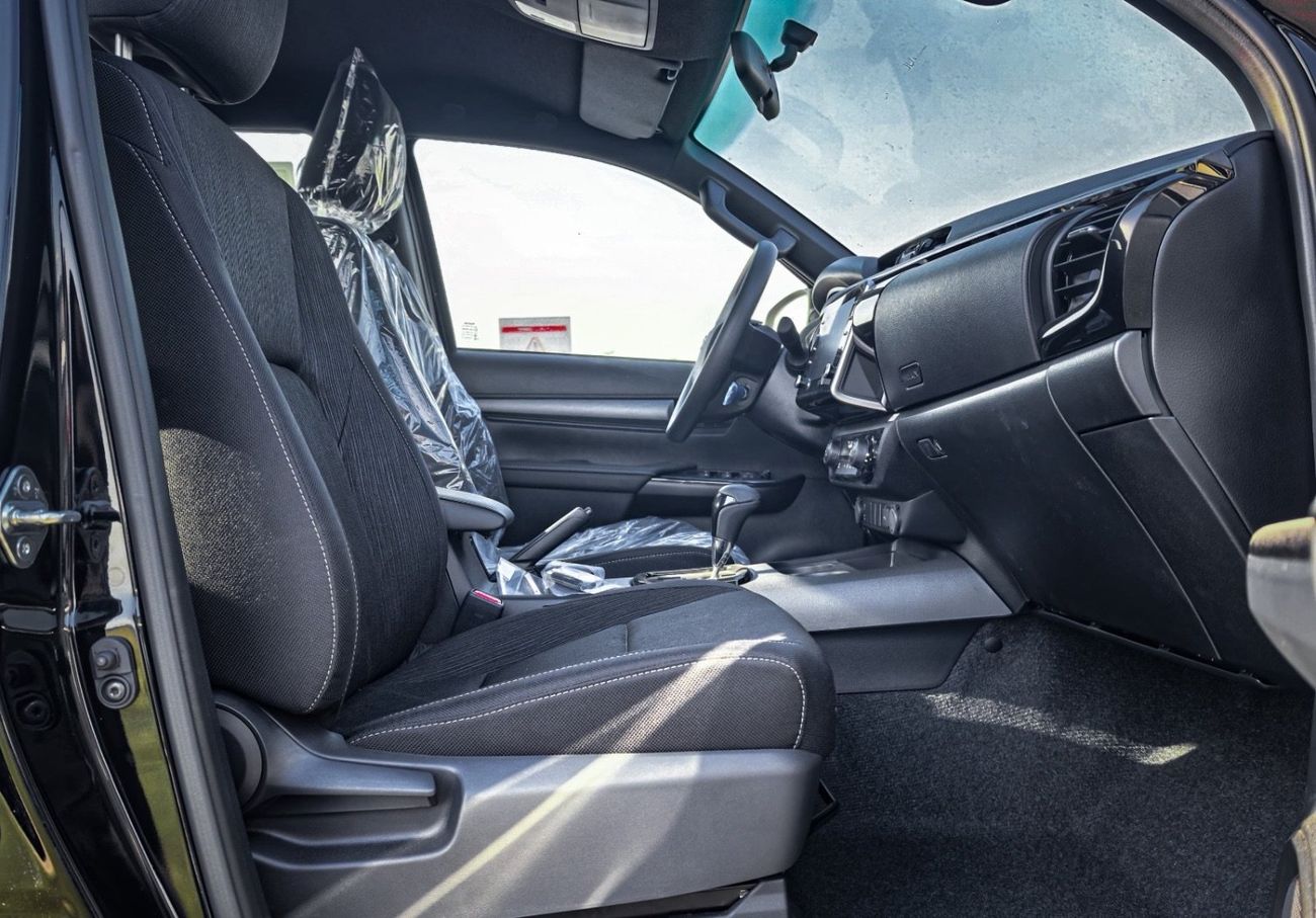 تويوتا هيلوكس 2025 TOYOTA HILUX ADVENTURE 4.0L V6 PETROL FULL OPTION