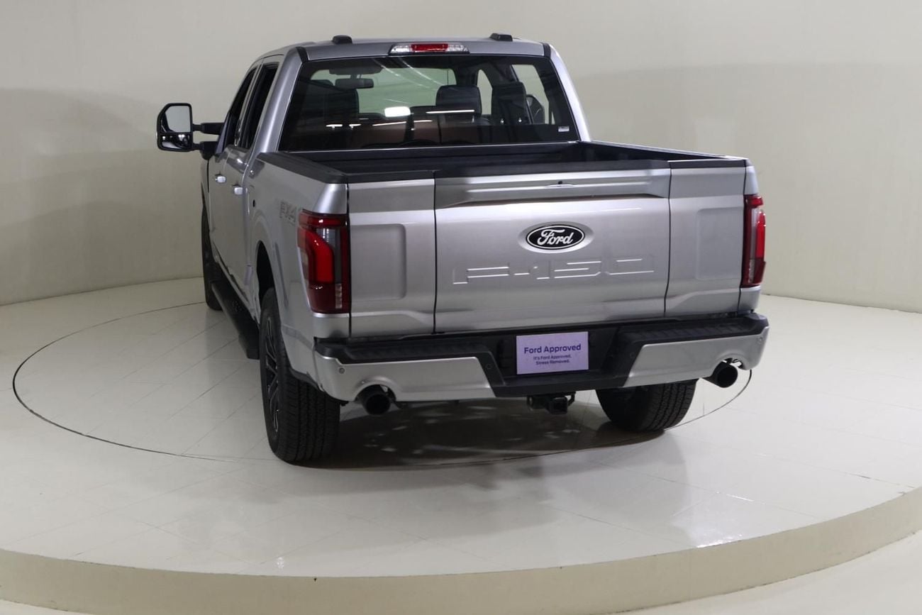 فورد F 150 LARIAT CREW CAB 1524EB/ AL TAYER MOTORS AL QOUZ SHOWROOM