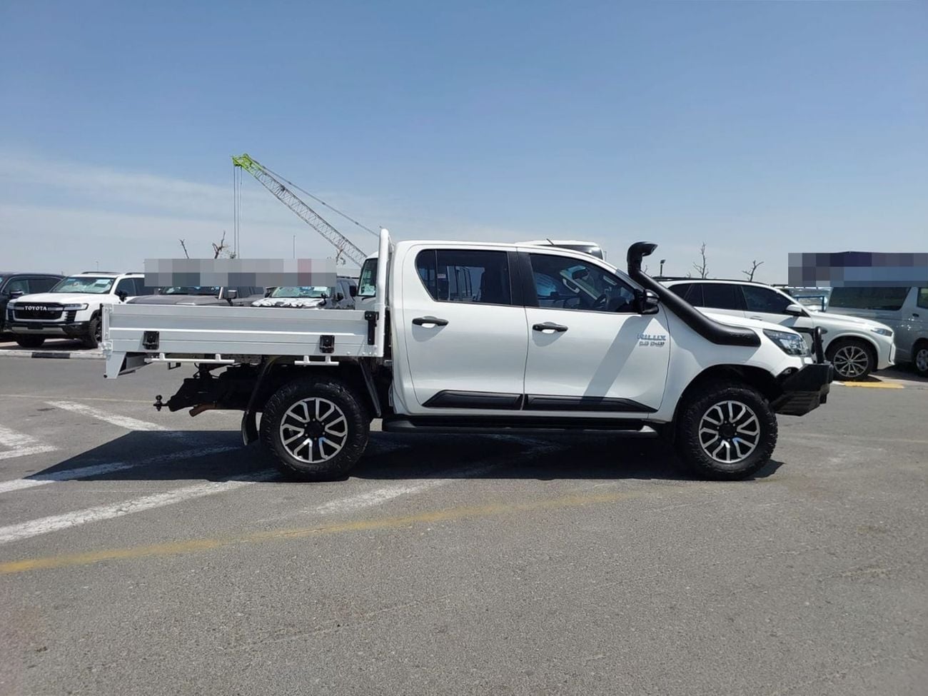 Toyota Hilux DLS TOYOTA HILUX PICKUP RHD 2018 MODEL 2.8 L DIESEL AUTOMATIC(PM16990)