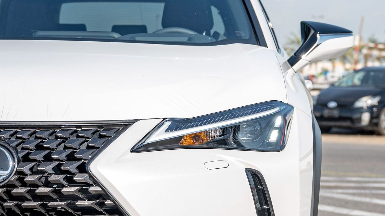 Lexus UX250h STD (NON GCC) LEXUS UX250H | 2-YEAR WARRANTY + SERVICE AVAILABLE | IN-HOUSE FINANCING | 0% DOWNPAYME