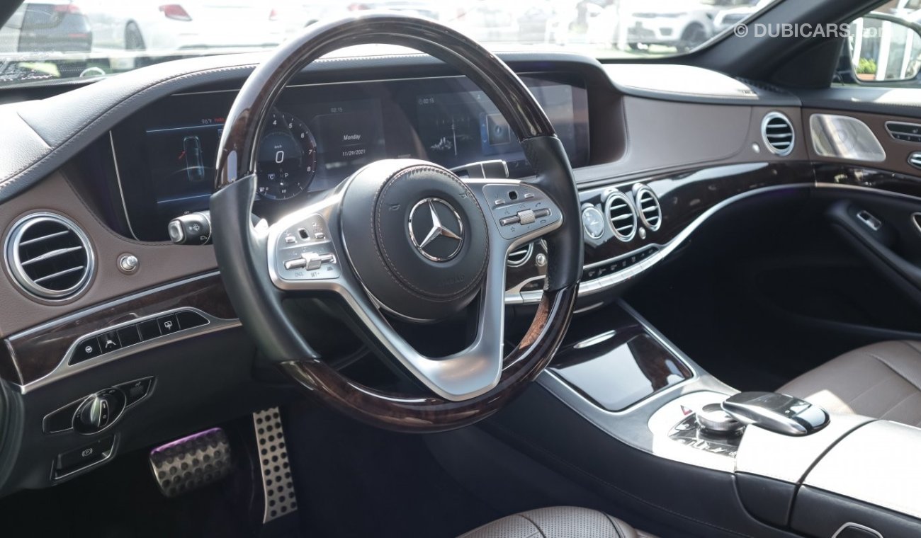 Mercedes-Benz S 560 AMG