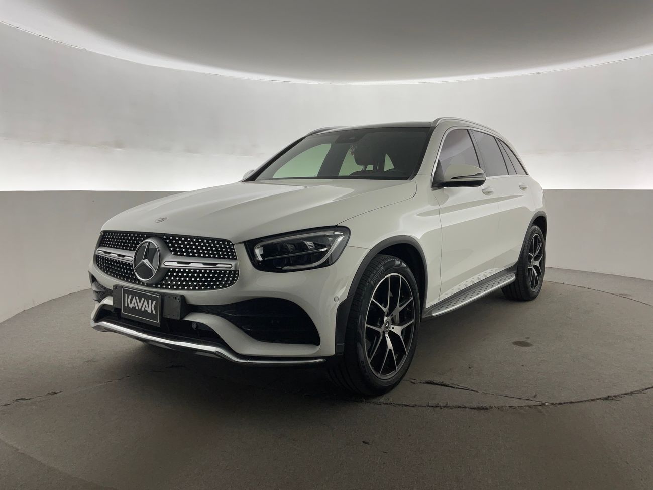 Mercedes-Benz GLC 200 Premium+ | National Day Celebration | Guaranteed Warranty | 0 Down Payment