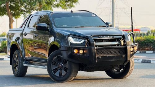 إيسوزو D ماكس X-TERRAIN | HEAVY OFF-ROAD FRONT BUMPER | PUSH START | REAR VIEW CAMERA | AT | 3.0L DIESEL | POWER S