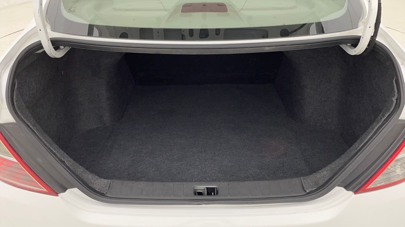 Nissan Sunny SV 1.5 | Zero Down Payment | Home Test Drive