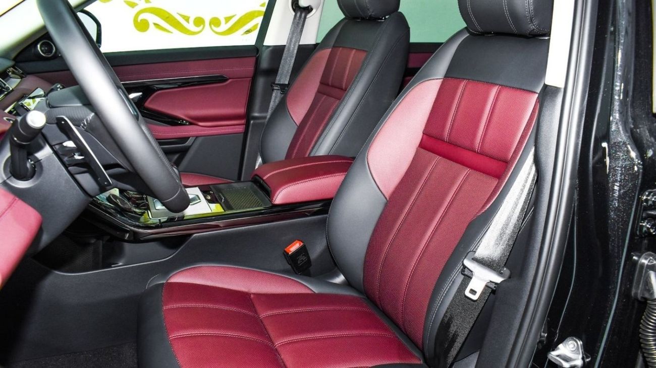 لاند روفر رانج روفر إيفوك SE P250 R DYNAMIC 2023 WITH WARRANTY AND SERVICE CONTRACT