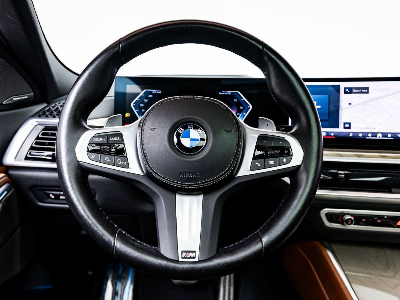 BMW X6 40i M Sport 3.0L 2024 BMW X6 xDrive40i, 2028 BMW Warranty + Service Contract, Low KMs, GCC