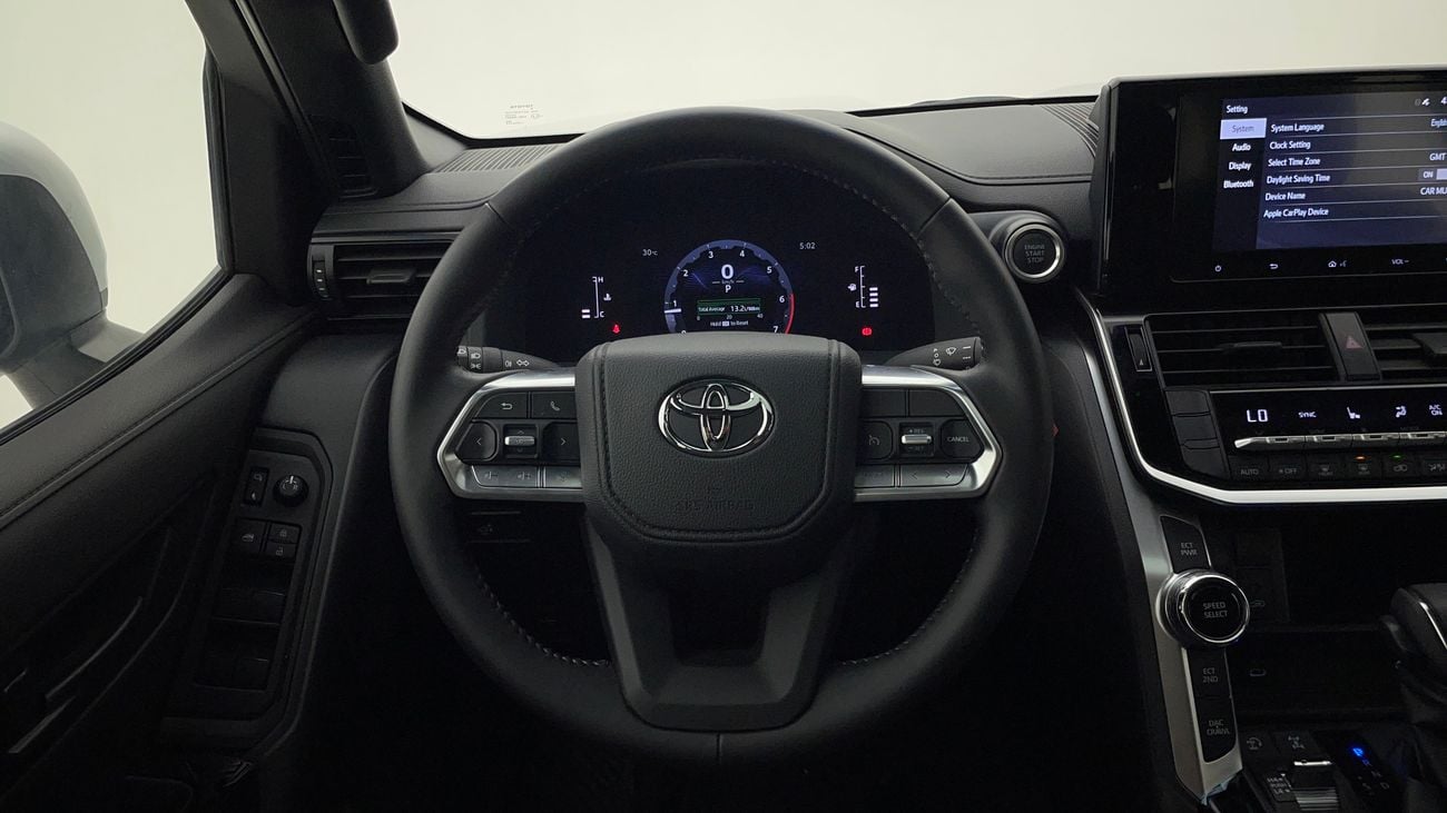 تويوتا لاند كروزر GXR 4 | بدون دفعة مقدمة | اختبار القيادة في المنزل