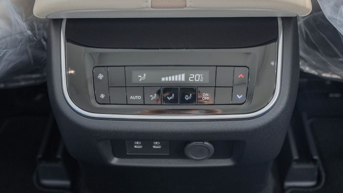 نيسان باترول 2026 Nissan Patrol SE Platinum 3.8L AT Petrol (White-Beige)