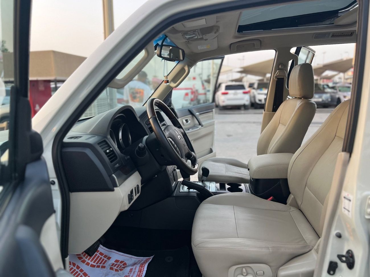 Mitsubishi Pajero Platinum 3.5L