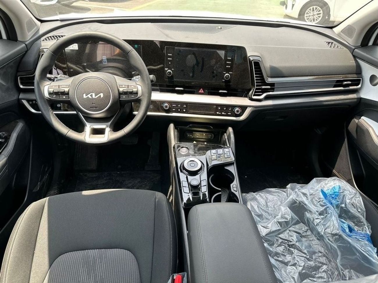 Kia Sportage KIA SPORTAGE 1.6T - WHITE COLOR (2025 MODEL)