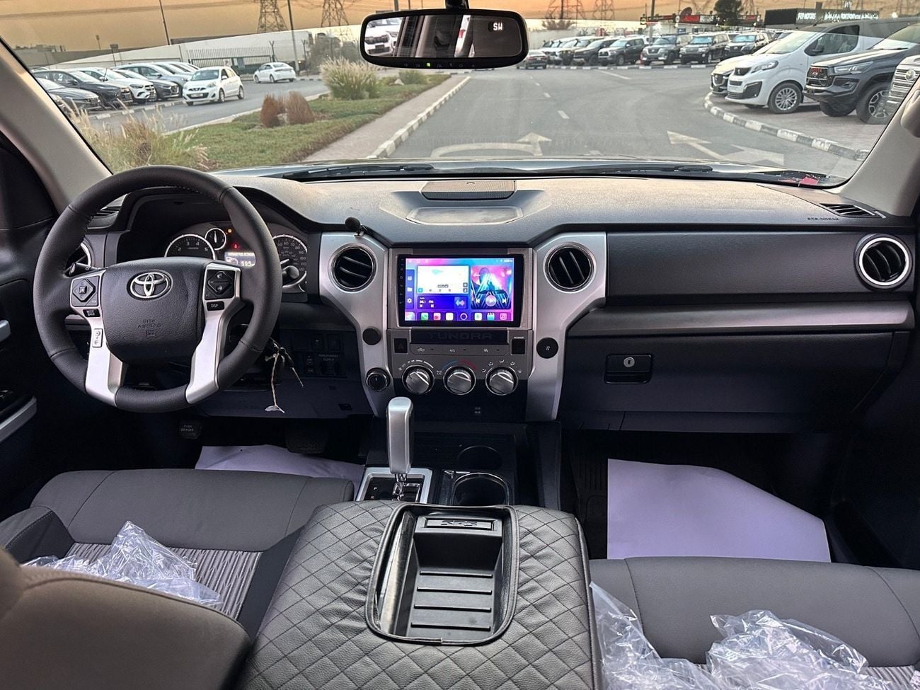 Toyota Tundra STD (NON GCC) Std 5.7L