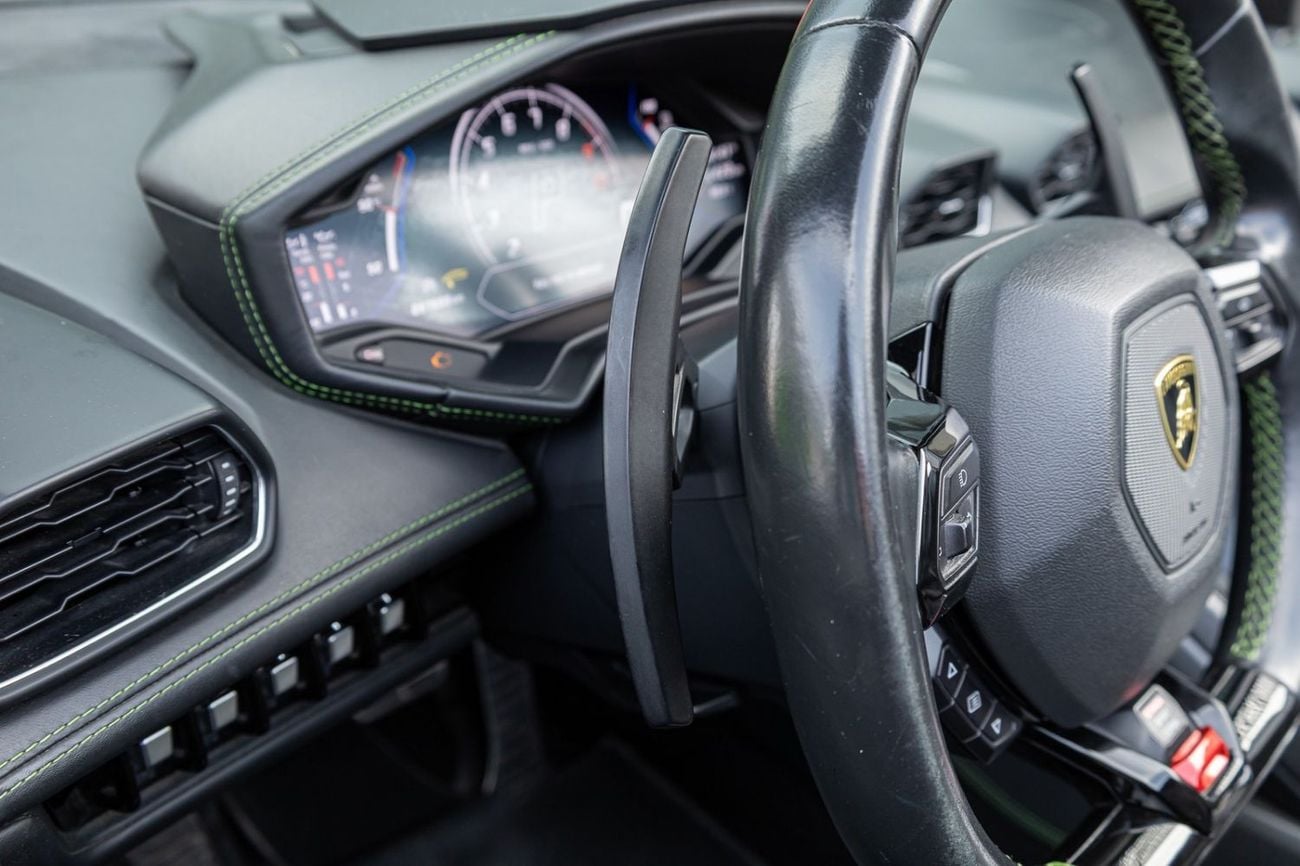 Lamborghini Huracan 2022 Lamborghini Huracán Evo Spyder GCC | Warranty