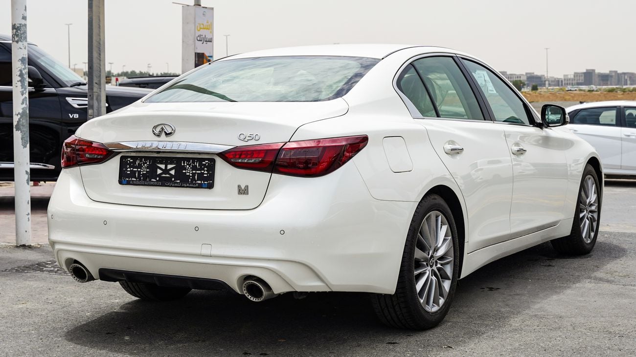 إنفينيتي Q50