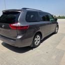 تويوتا سيينا XLE (NON GCC)