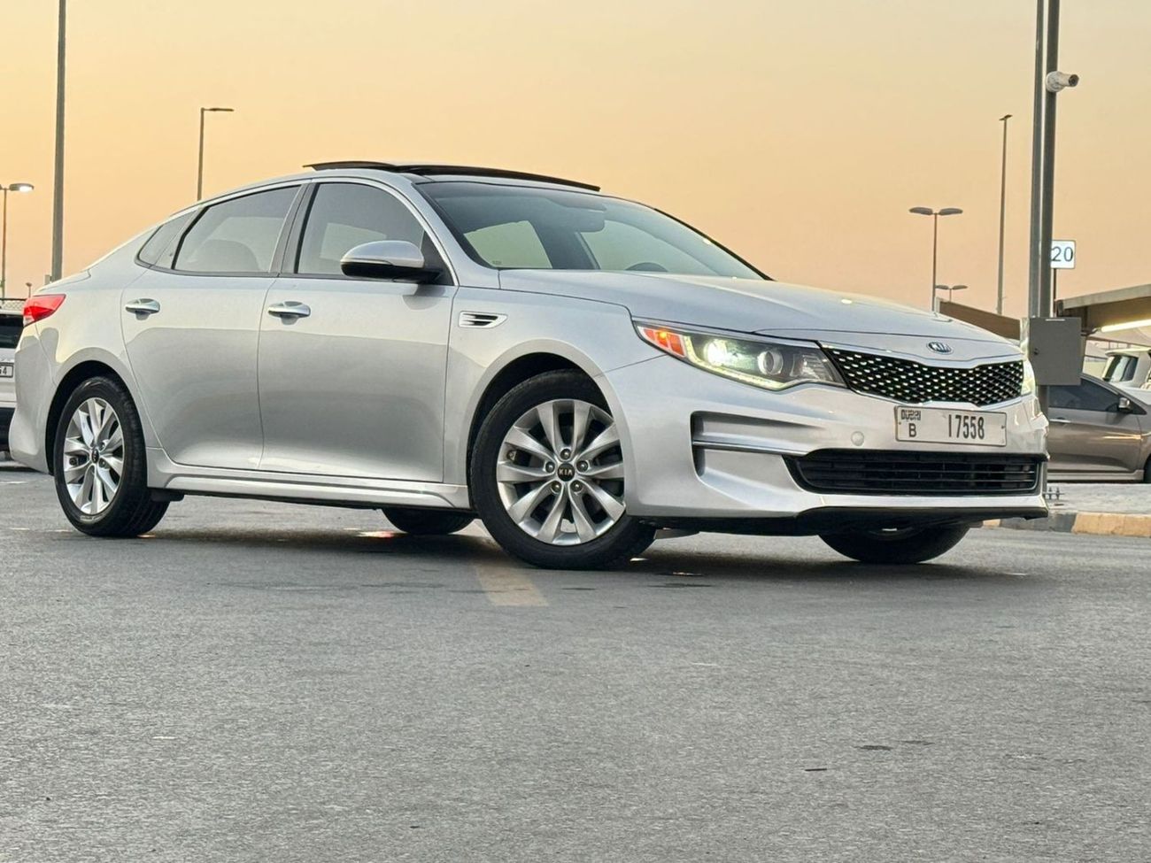 كيا أوبتيما EX 1.6L In excellent condition and requires no expenses