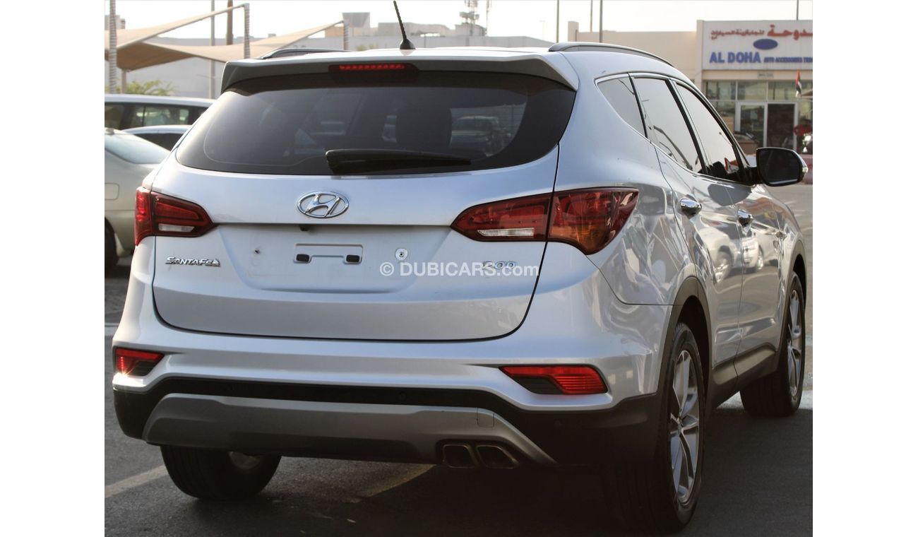 Hyundai Santa Fe Hyundai Santa Fe 2017 imported papers from Korea customs in excellent condition