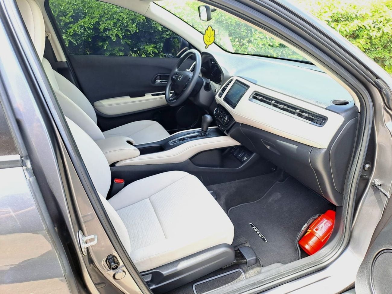 هوندا HRV 689-MONTHLY | HONDA HR-V 1.8L | GCC SPECS | SUV | CRUISE | CAMERA | ACCIDENT FFREE