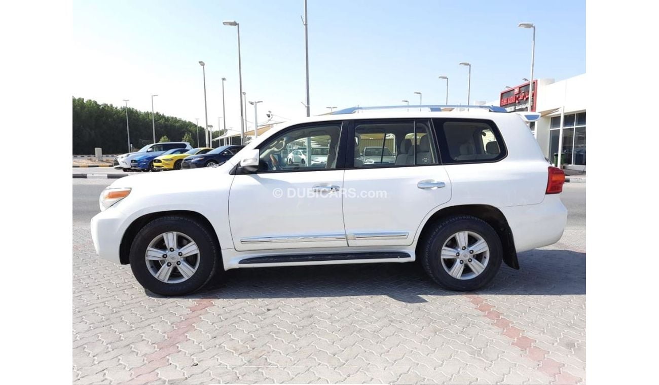 تويوتا لاند كروزر تويوتا لاند كروزر جي اكس ار 2014 مواصفات خليجي بدون صبغ