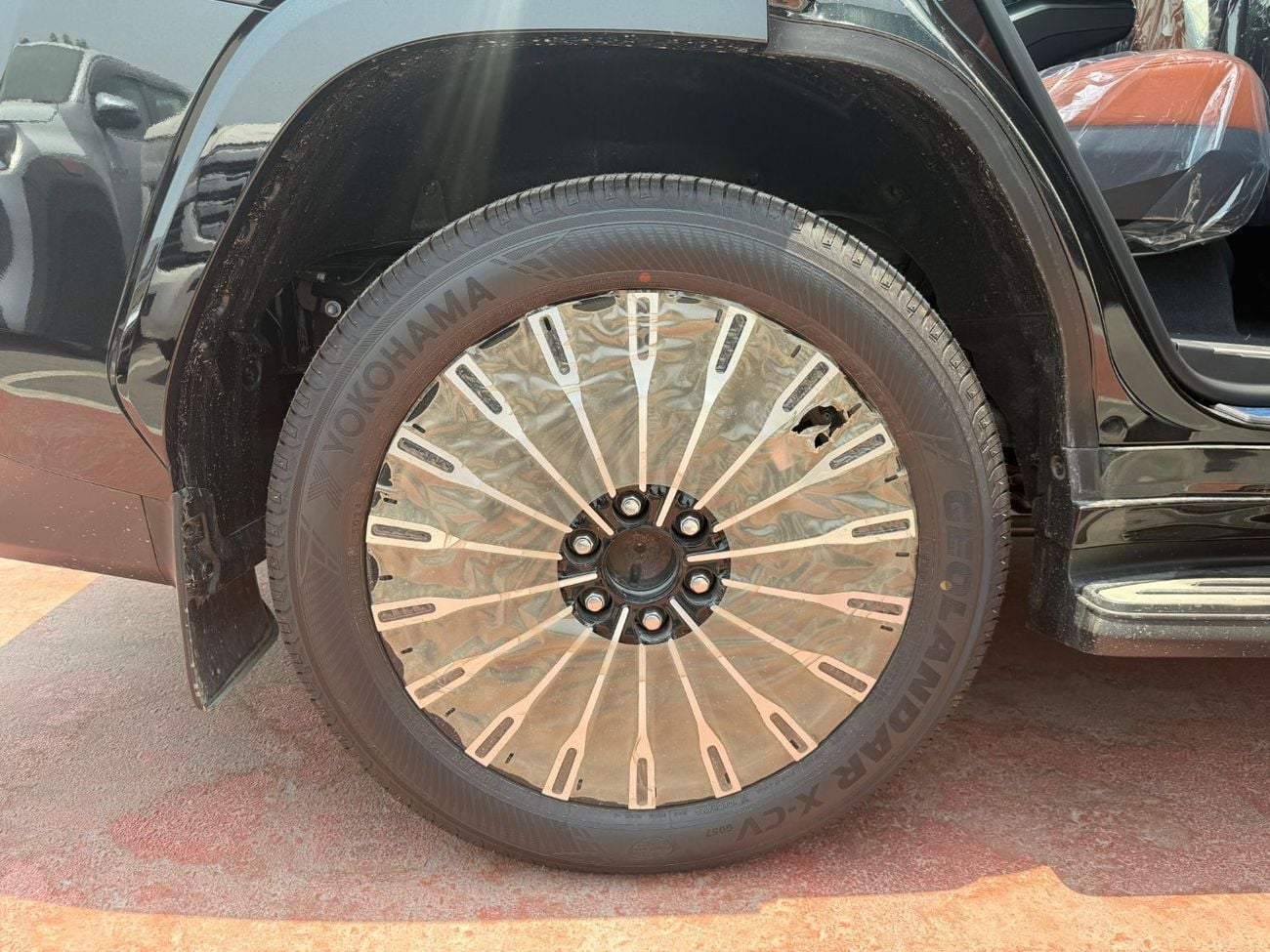 Lexus LX600 VIP