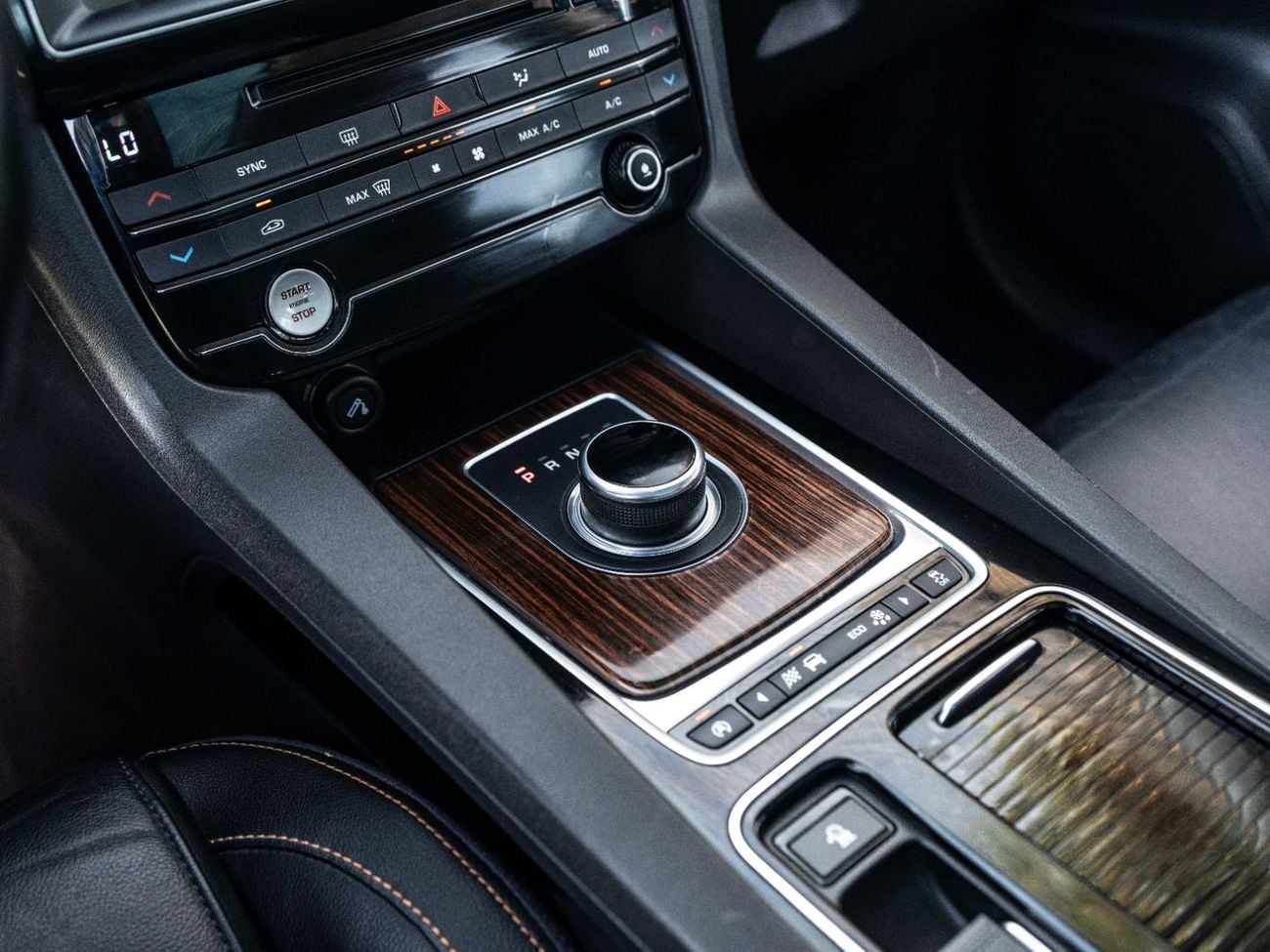 Jaguar F-PACE 35T