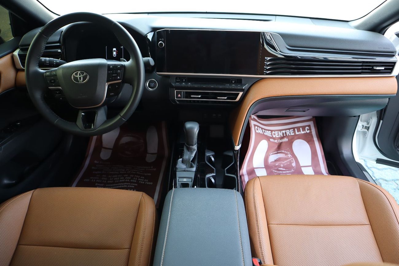 تويوتا كامري GLE 2.5L